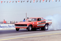 60-04 L.A. Hooker Charger