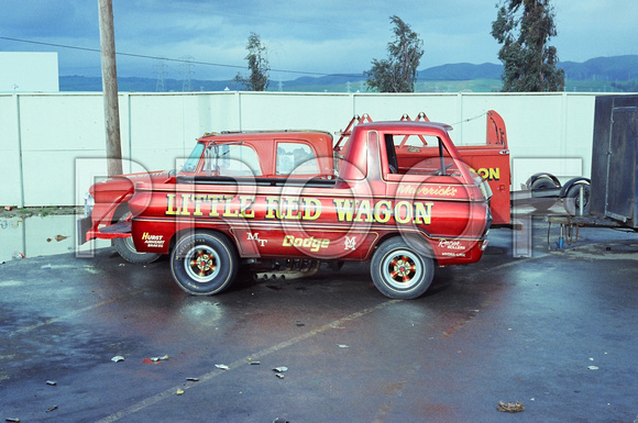 74-92 'Little Red Wagon'
